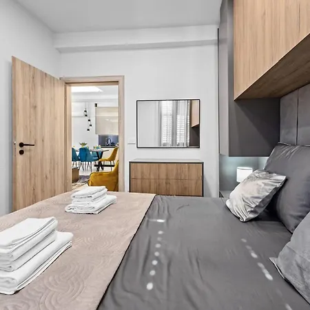 Capitolina - Center Appartement