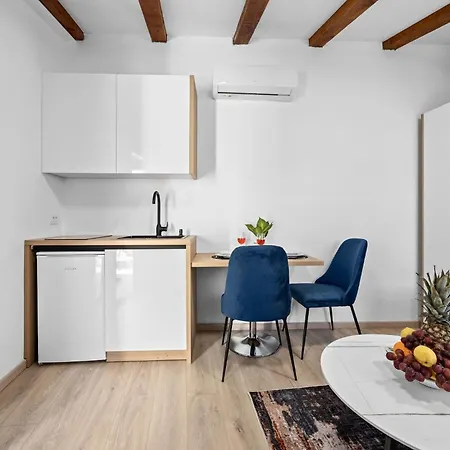 Appartement Capitolina - Center Pula