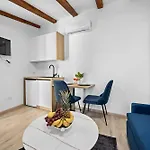 Capitolina - Center Apartman Póla