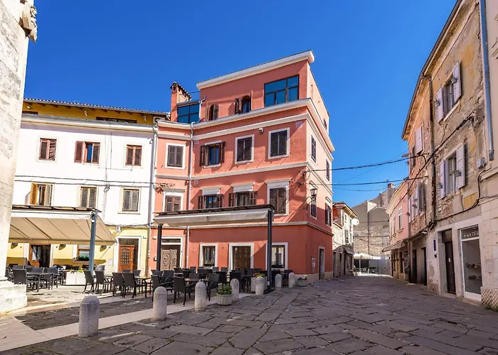 Capitolina - Center