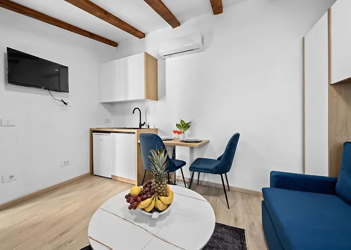Capitolina - Center Apartman Póla