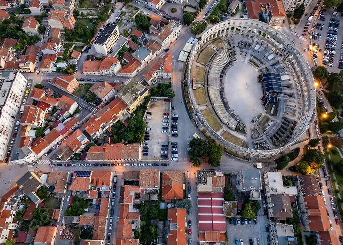 Daire Capitolina - Center Pula