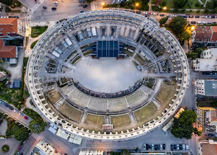 Daire Capitolina - Center *